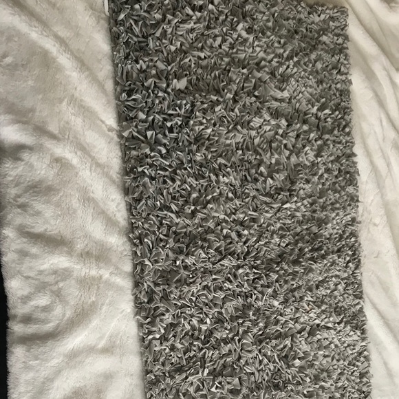 Grey Shag Rug - Picture 3 of 3